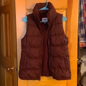 Old Navy burgundy fleece lined puff vest